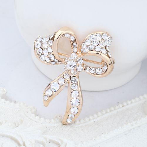 Broche femme YA BAO en Zircon diamant - Ref 1188133