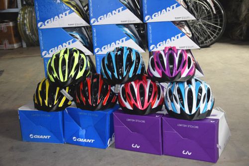 Casque cycliste mixte GIANT - Ref 2236148