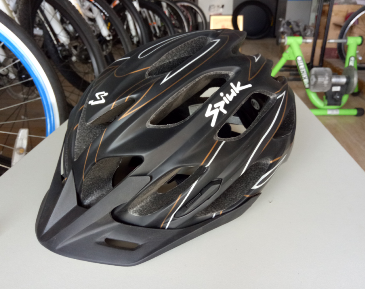 Casque cycliste - Ref 2236982