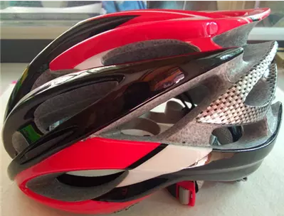 Casque cycliste mixte - Ref 2237349
