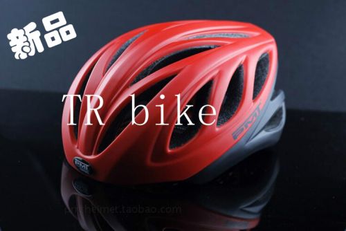 Casque cycliste - Ref 2240305