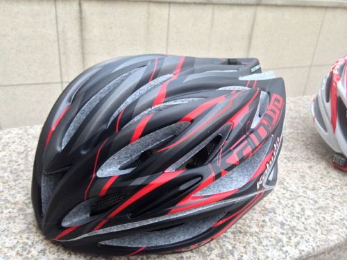 Casque cycliste - Ref 2240310