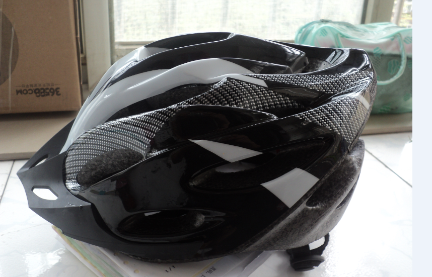 Casque cycliste - Ref 2240596