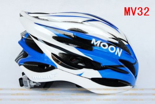 Casque cycliste - Ref 2248008