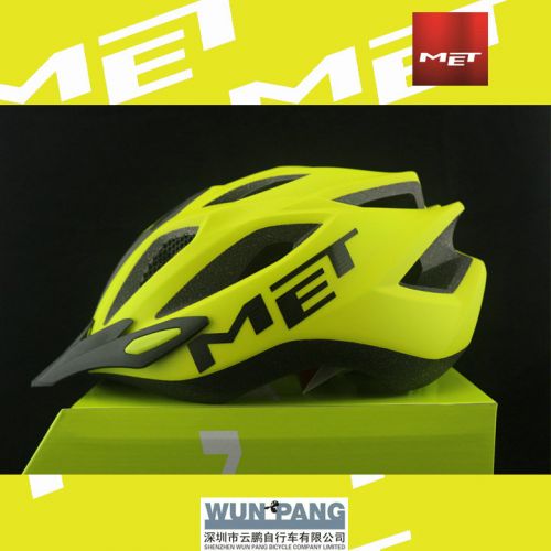 Casque cycliste - Ref 2248617