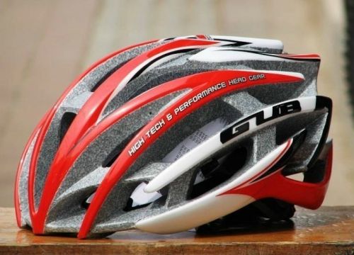 Casque cycliste - Ref 2249356