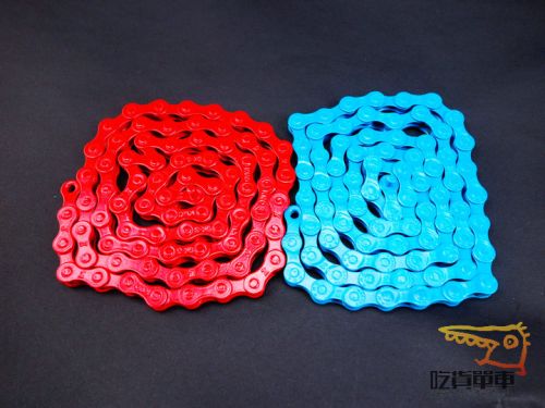 Chaine de vélo - Ref 2370079