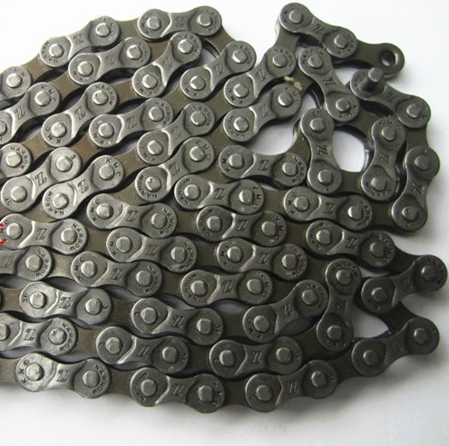 Chaine de vélo - Ref 2370122