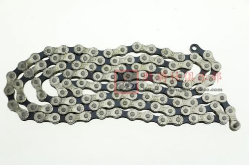 Chaine de vélo - Ref 2371446