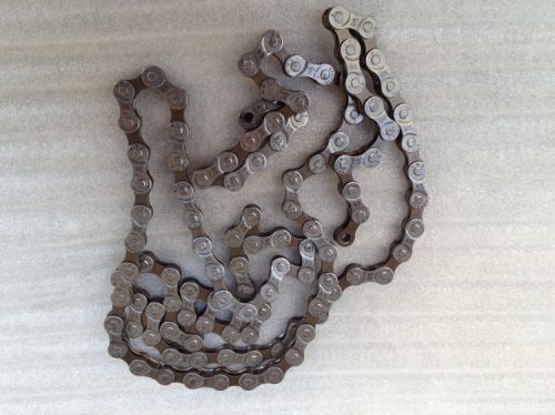 Chaine de vélo - Ref 2372869