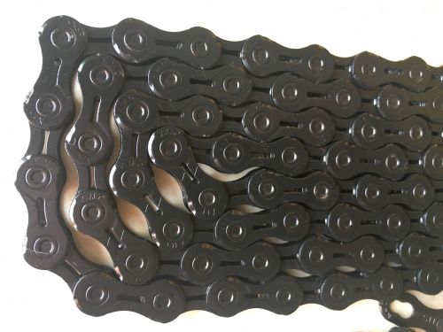 Chaine de vélo - Ref 2380889