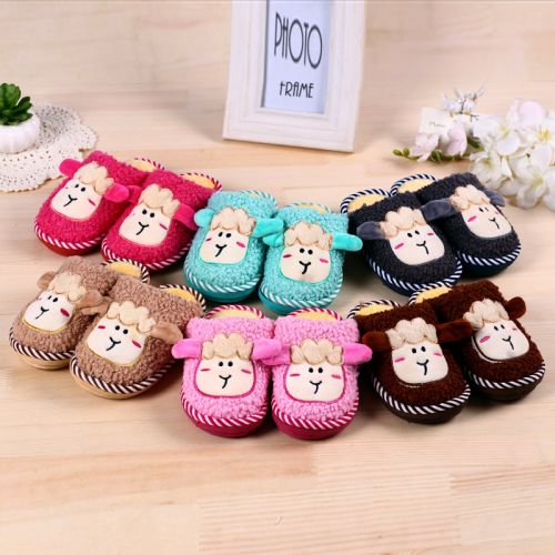Chaussons enfants en pour hiver - semelle caoutchouc Ref 1003755