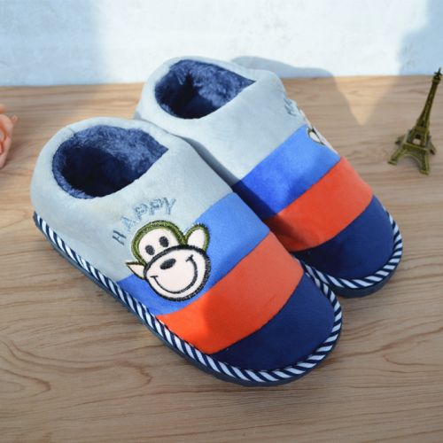 Chaussons enfants en pour hiver - semelle caoutchouc antidérapant Ref 1003865