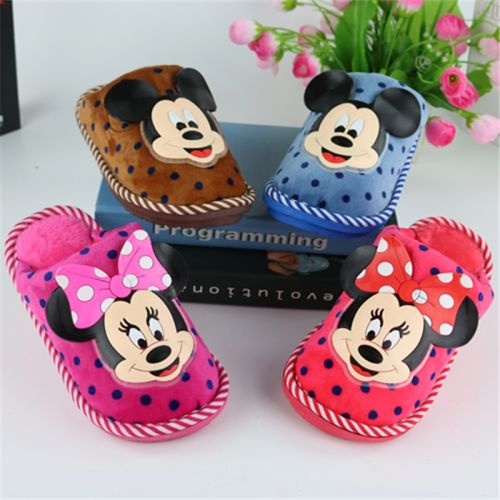 Chaussons enfants en pour hiver - semelle caoutchouc antidérapant Ref 1005803
