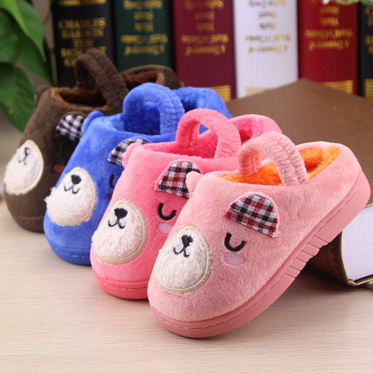 Chaussons enfants en pour hiver - semelle caoutchouc Ref 1007042