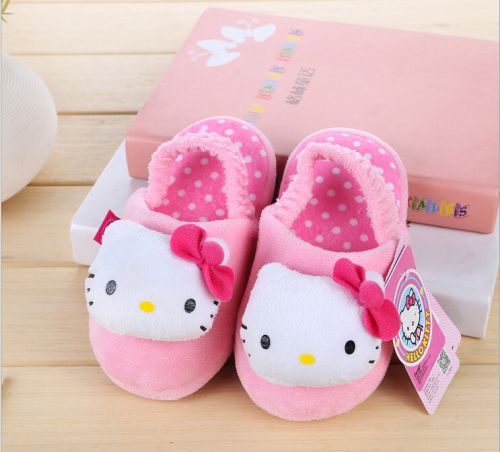 Chaussons enfants en HELLO KITTY pour hiver - semelle caoutchouc Wear Ref 1008716