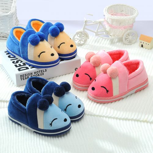 Chaussons enfants pour hiver - semelle caoutchouc naturel Ref 1009407