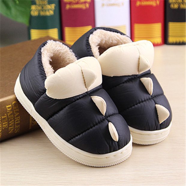 Chaussons enfants pour hiver - semelle caoutchouc Ref 1009559