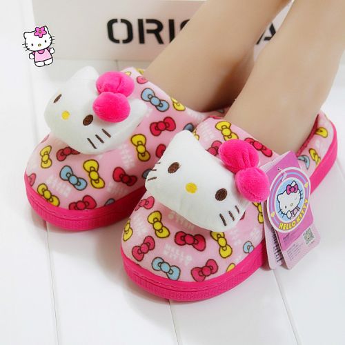 Chaussons enfants en HELLO KITTY pour hiver - semelle Ref 1010095