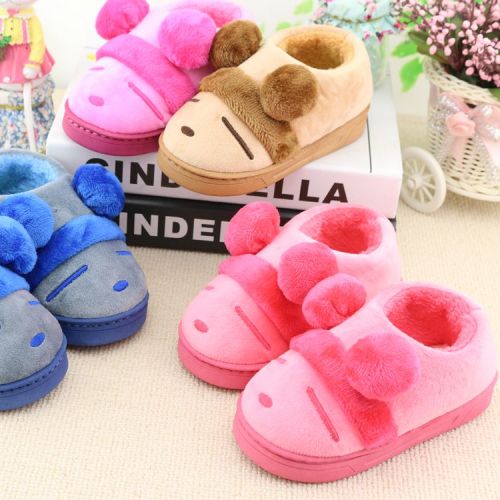 Chaussons enfants en pour hiver - semelle caoutchouc naturel Ref 1010259