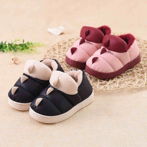 Chaussons enfants en tissu Sequin pour hiver - semelle caoutchouc antidérapant Ref 1011082