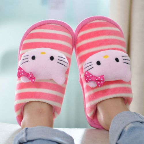 Chaussons enfants en pour hiver - semelle caoutchouc antidérapant Ref 1011333