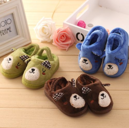 Chaussons enfants en CHEERFUL MARIO pour hiver - semelle caoutchouc Ref 1011518