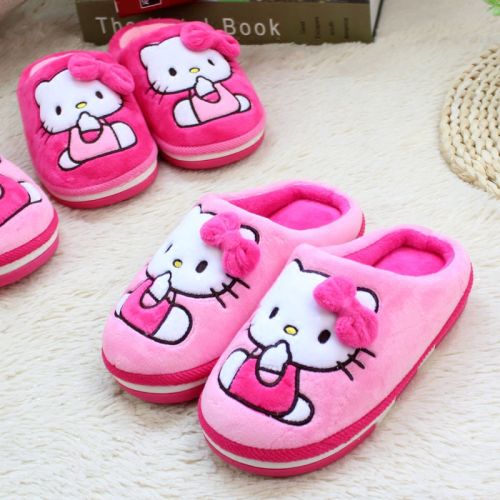 Chaussons enfants en HELLOKITTY pour hiver - semelle caoutchouc antidérapant Ref 1011628