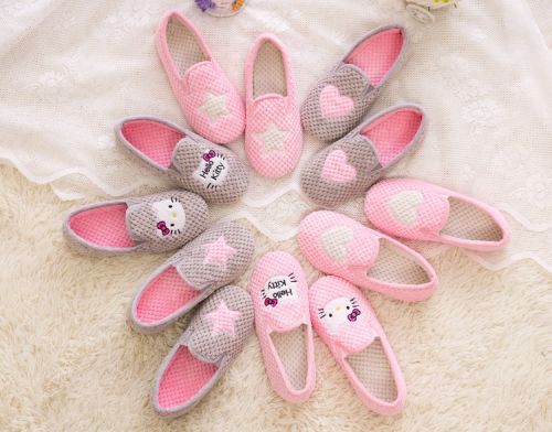 Chaussons enfants en FROZEN pour Toute saison - semelle caoutchouc naturel Ref 1011944