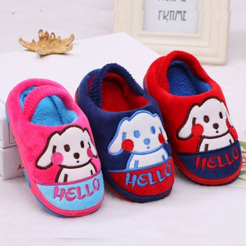 Chaussons enfants en pour hiver - semelle caoutchouc antidérapant Ref 1013577