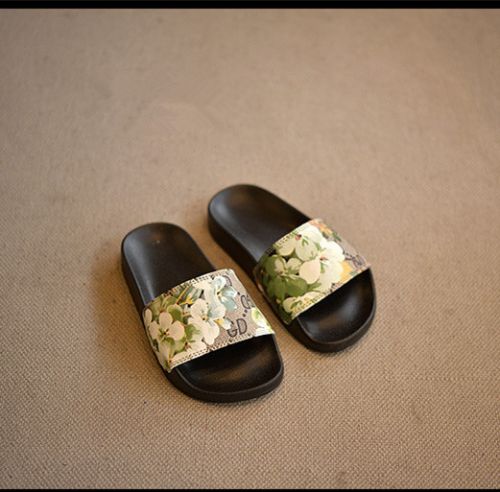 Chaussons enfants en similicuir pour été - semelle caoutchouc Ref 1014299