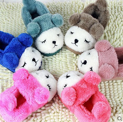 Chaussons enfants en coton pour hiver - semelle caoutchouc antidérapant Ref 1015066