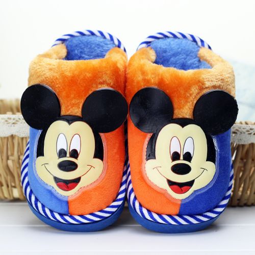 Chaussons enfants en coton pour hiver - semelle caoutchouc antidérapant Ref 1018299