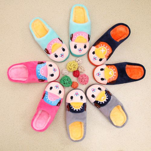 Chaussons enfants en pour hiver - semelle caoutchouc naturel Ref 1018372