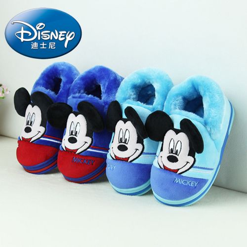 Chaussons enfants en DISNEY pour hiver - semelle caoutchouc antidérapant Ref 1024349