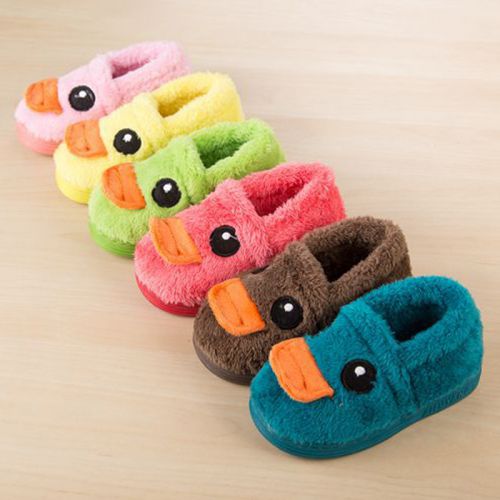 Chaussons enfants en pour hiver - semelle caoutchouc antidérapant Ref 1032214