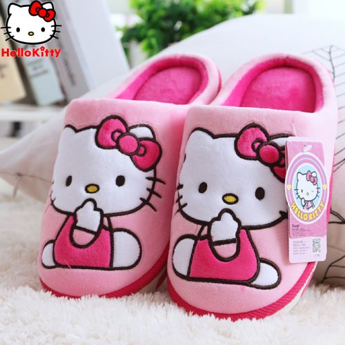 Chaussons enfants en HELLO KITTY pour hiver - semelle caoutchouc antidérapant Ref 1034920
