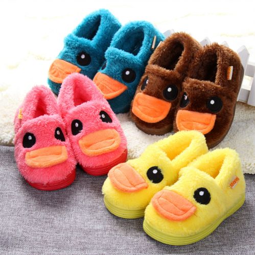 Chaussons enfants en pour hiver - semelle caoutchouc Ref 1035454