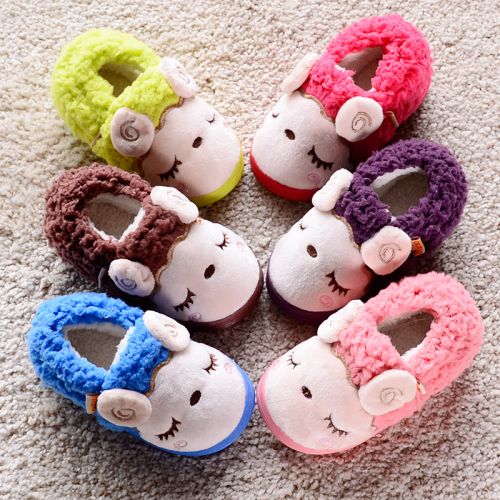 Chaussons enfants en CHEERFUL MARIO pour hiver - semelle caoutchouc antidérapant Ref 1035682