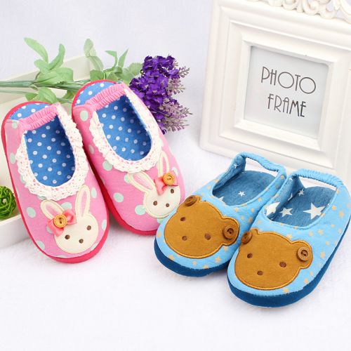Chaussons enfants en coton pour hiver - semelle caoutchouc Ref 1036272