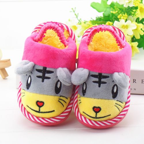 Chaussons enfants en coton pour hiver - semelle caoutchouc Ref 1036579
