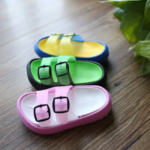 Chaussons enfants pour été - semelle plastique Ref 986158