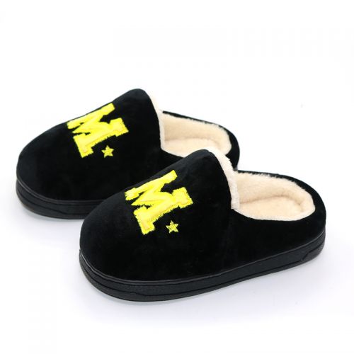 Chaussons enfants en pour hiver - semelle caoutchouc Ref 986283