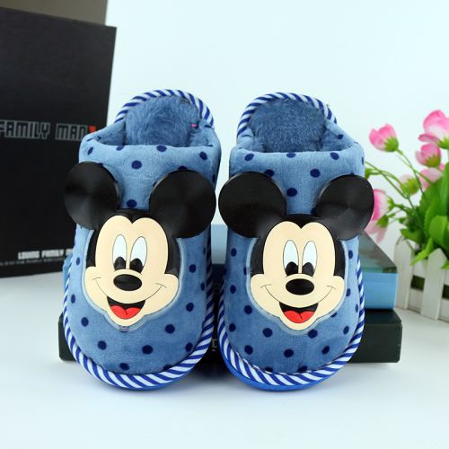 Chaussons enfants en pour hiver - semelle caoutchouc Ref 986287