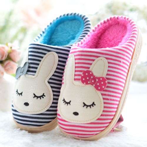Chaussons enfants en pour hiver - semelle plastique Ref 986350