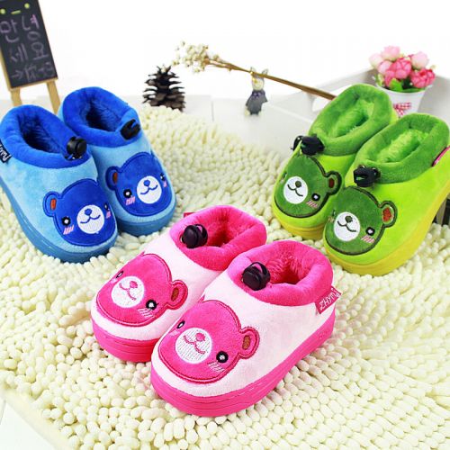 Chaussons enfants en pour hiver - semelle caoutchouc Wear Ref 986459