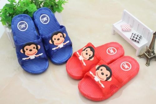 Chaussons enfants pour Toute saison - semelle caoutchouc antidérapant Ref 986537