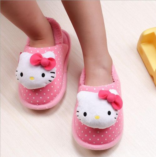 Chaussons enfants HELLO KITTY pour hiver - semelle Ref 986753