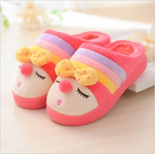 Chaussons enfants en pour hiver - semelle caoutchouc Ref 986841