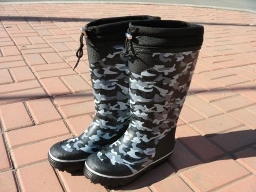 Chaussures - bottes caoutchouc homme pour hiver semelle Ref 959312
